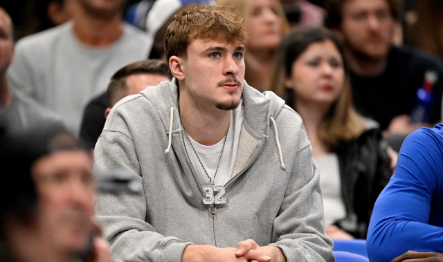 九游娱乐-独行侠客场挑战黄蜂 弗拉格因左脚中部扭伤连续第8场缺席