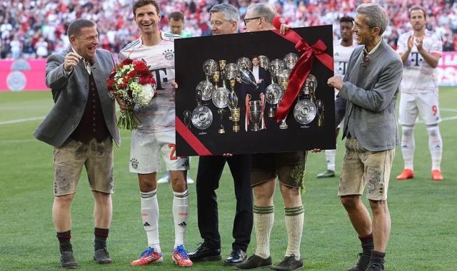 九游APP-【德甲】穆勒主场告别战凯恩破门，拜仁2比0门兴